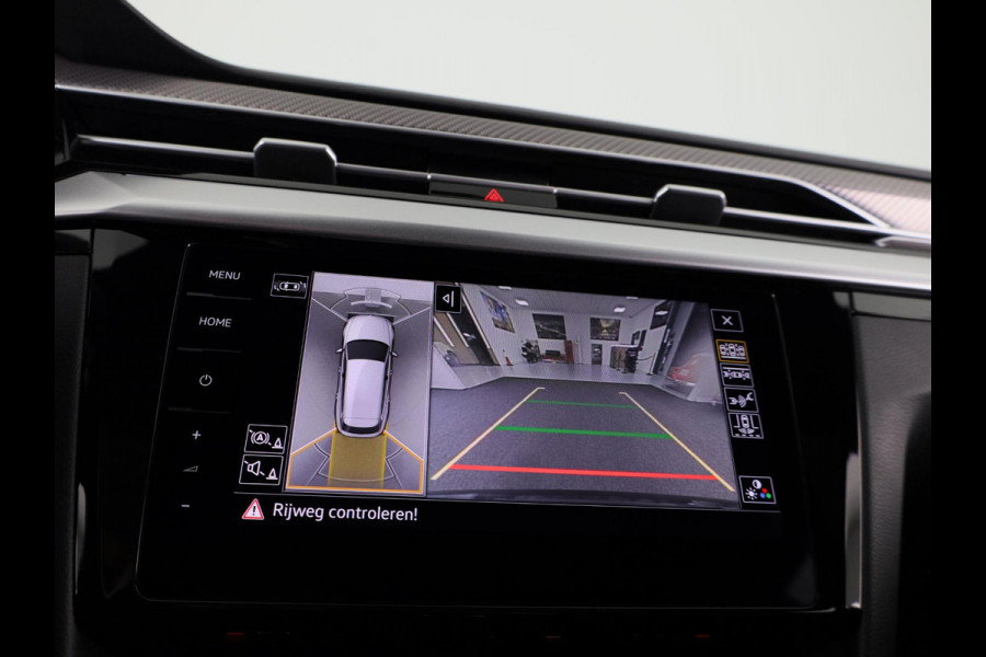 Volkswagen Arteon 1.4 TSI eHybrid R-Line Business 218 pk Automaat (DSG) | Navigatie | Panoramadak | Trekhaak (wegklapbaar) | Parkeersensoren (Park assist) | Rondomzicht camera | Lederen bekleding | Stoelverwarming v/a | R-Line |