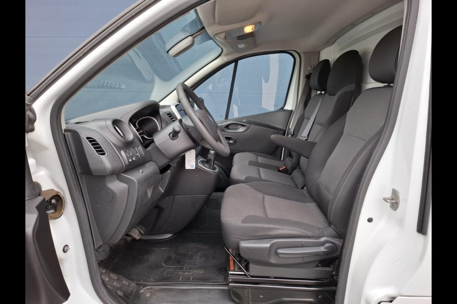 Renault Trafic 2.0 dCi 145 T27 L1H1 Comfort AUTOMAAT / IMPERIAL / NAVI / KASTEN INRICHTING / TREKHAAK
