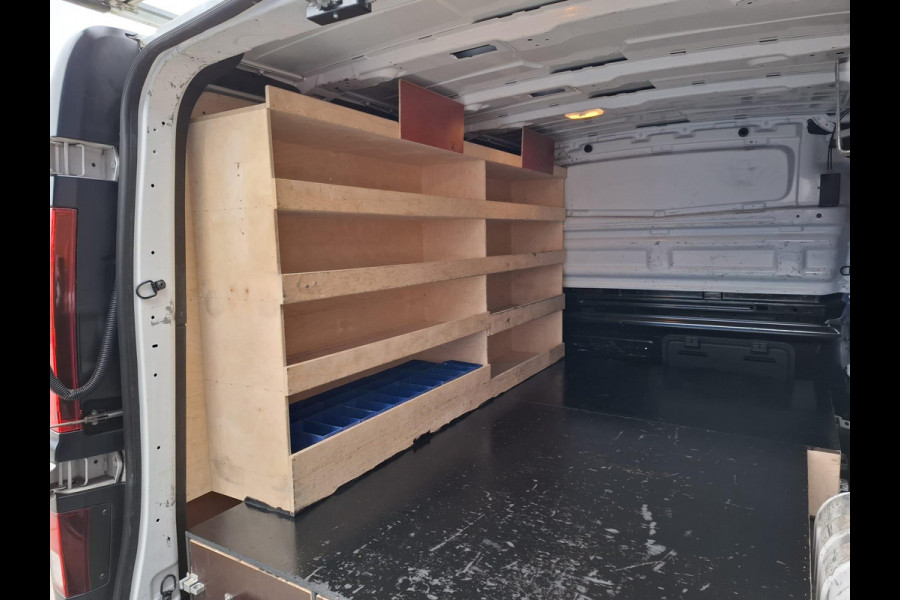 Renault Trafic 2.0 dCi 145 T27 L1H1 Comfort AUTOMAAT / IMPERIAL / NAVI / KASTEN INRICHTING / TREKHAAK