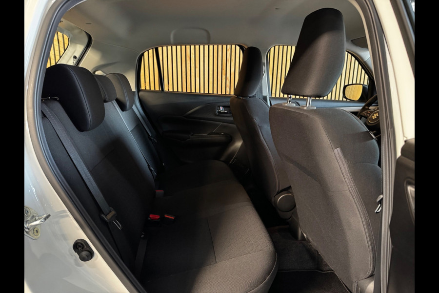 Suzuki Swift 1.2 Comfort Smart Hybrid Adaptieve Cruise Control|Camera|APPLE CARPLAY|DODEHOEK