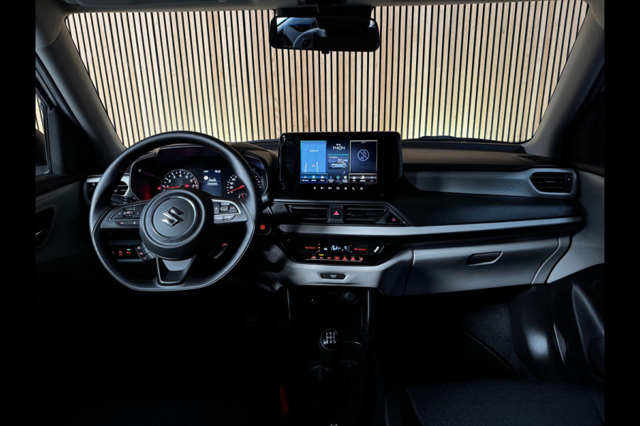 Suzuki Swift 1.2 Comfort Smart Hybrid Adaptieve Cruise Control|Camera|APPLE CARPLAY|DODEHOEK