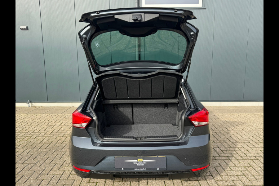 Seat Ibiza 1.0 TSI Style * Navigatie * Camera * Climate Control * Cruise * Licht metaal *