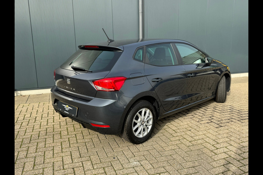 Seat Ibiza 1.0 TSI Style * Navigatie * Camera * Climate Control * Cruise * Licht metaal *