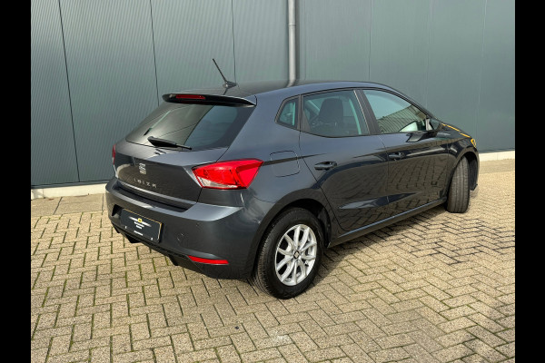 Seat Ibiza 1.0 TSI Style * Navigatie * Camera * Climate Control * Cruise * Licht metaal *