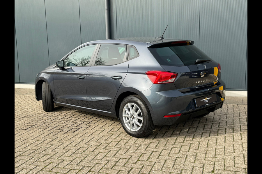 Seat Ibiza 1.0 TSI Style * Navigatie * Camera * Climate Control * Cruise * Licht metaal *