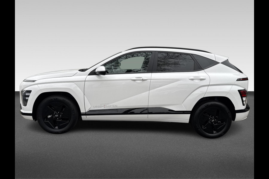 Hyundai KONA ELECTRIC Long Range Pure Edition 64.8 kWh Stoel / stuur verwarming | Adaptive cruise-control | Achteruitcamera / parkeersensoren rondom