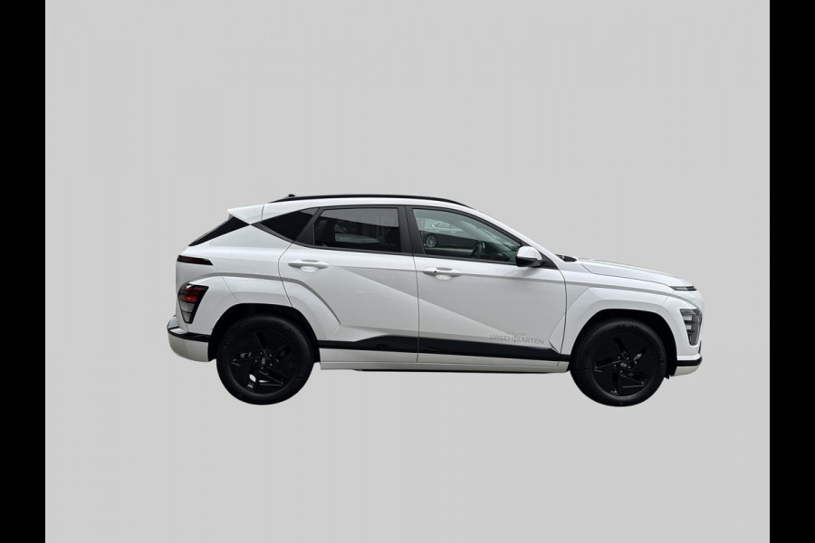 Hyundai KONA ELECTRIC Long Range Pure Edition 64.8 kWh Stoel / stuur verwarming | Adaptive cruise-control | Achteruitcamera / parkeersensoren rondom