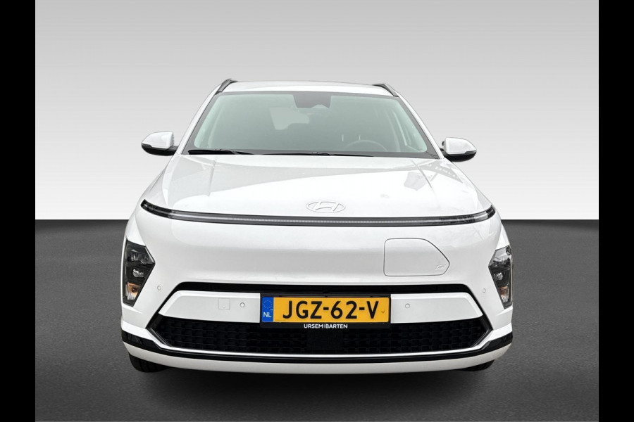 Hyundai KONA ELECTRIC Long Range Pure Edition 64.8 kWh Stoel / stuur verwarming | Adaptive cruise-control | Achteruitcamera / parkeersensoren rondom