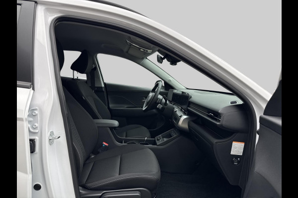 Hyundai KONA ELECTRIC Long Range Pure Edition 64.8 kWh Stoel / stuur verwarming | Adaptive cruise-control | Achteruitcamera / parkeersensoren rondom