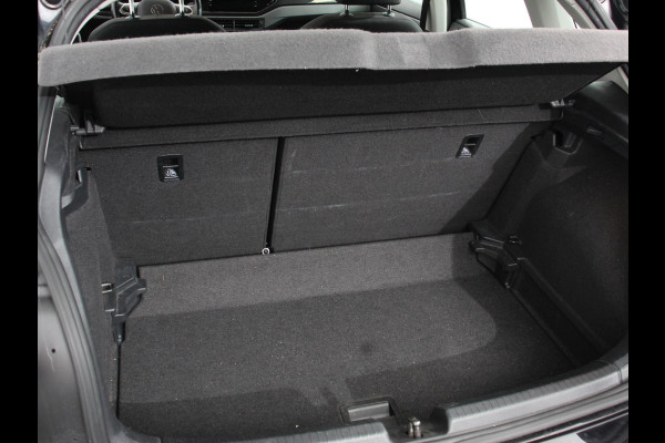 Volkswagen Polo 1.0 TSI Life | Navigatie | Digitale Cockpit | Airco | Parkeer sensoren V+A | LED | Lichtmetalen Velgen | Bluetooth | Limitter