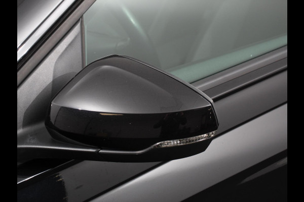 Volkswagen Polo 1.0 TSI Life | Navigatie | Digitale Cockpit | Airco | Parkeer sensoren V+A | LED | Lichtmetalen Velgen | Bluetooth | Limitter