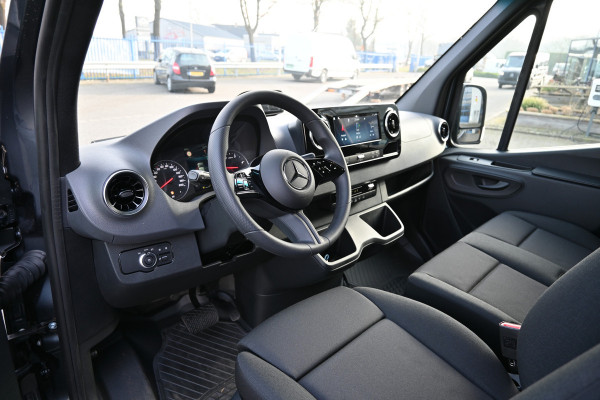 Mercedes-Benz Sprinter 317 CDI L2H2 Pro LED, Geveerde stoel, Smartphone integratie pakket, Navigatie