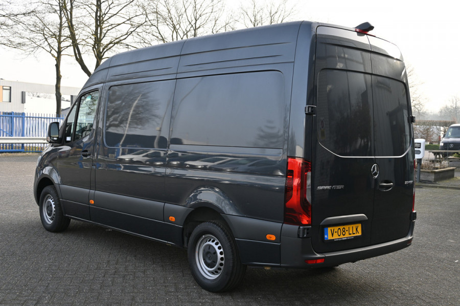 Mercedes-Benz Sprinter 317 CDI L2H2 Pro LED, Geveerde stoel, Smartphone integratie pakket, Navigatie