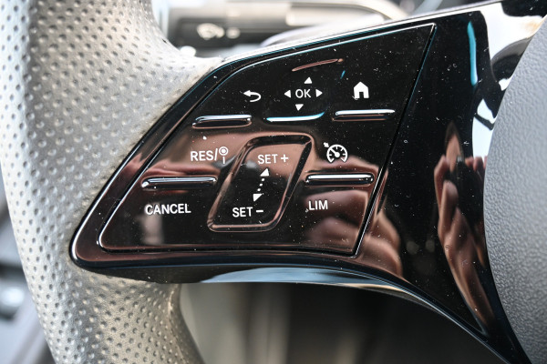 Mercedes-Benz Sprinter 317 CDI L2H2 Pro LED, Geveerde stoel, Smartphone integratie pakket, Navigatie