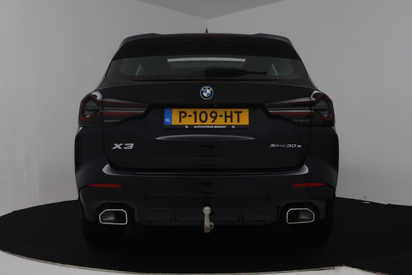BMW X3 XDrive30e Business Edition Plus M-Sport ( SOH 92%, PANORAMADAK, TREKHAAK, SFEERVERLICHTING, DEALER ONDERHOUDEN)