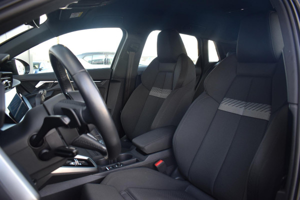 Audi A3 Sportback 40 TFSI e Business edition | Apple CarPlay | LED | Sportstoelen | Climate