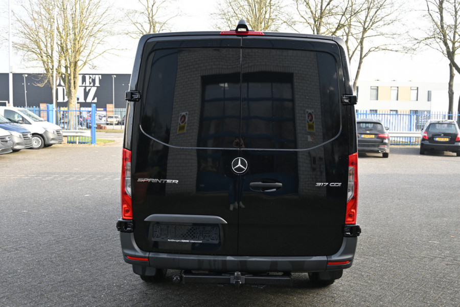 Mercedes-Benz Sprinter 317 CDI L2H1 Geveerde stoel, MBUX met Camera, Apple Carplay/Android Auto