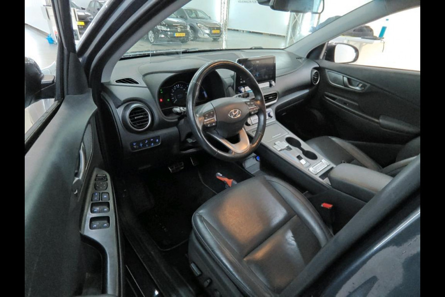 Hyundai Kona EV Premium 64 kWh NL-AUTO | LEDER| STOELVERWARMING | NAVI | CAMERA
