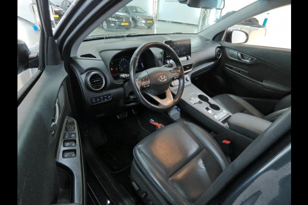 Hyundai Kona EV Premium 64 kWh NL-AUTO | LEDER| STOELVERWARMING | NAVI | CAMERA