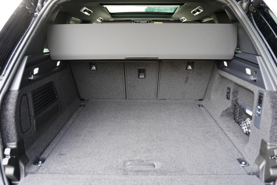 Land Rover Range Rover P460 E HSE Meridian / Panoramadak