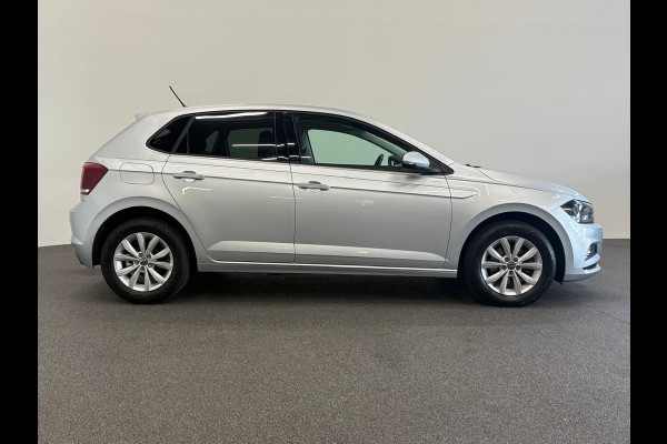 Volkswagen Polo 1.0 TSI 110pk DSG Highline | Navigatie | Apple Carplay/Android Auto | Parkeersensoren | Adaptive Cruise Control | Stoelverwarming | Getinte ramen | Climatronic