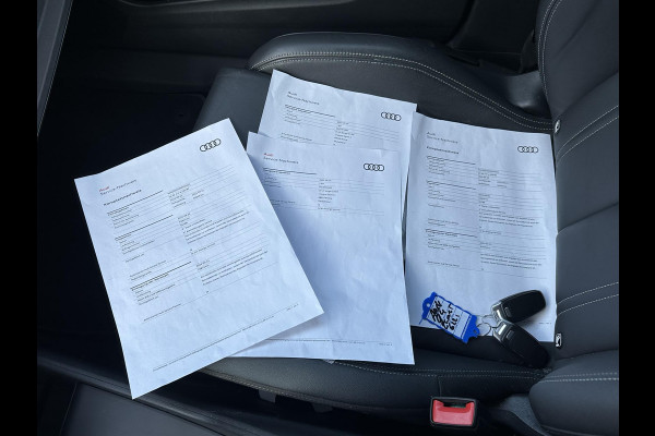 Audi Q4 Sportback e-tron 50 quattro S edition 77 kWh 3X S-LINE| SOH 93% | LEER |MATRIX LED| ADAPTIVE CRUISE CONTROL | LEDER | ELEKTRISCHE ACHTERKLEP| CAMERA| 21 INCH!