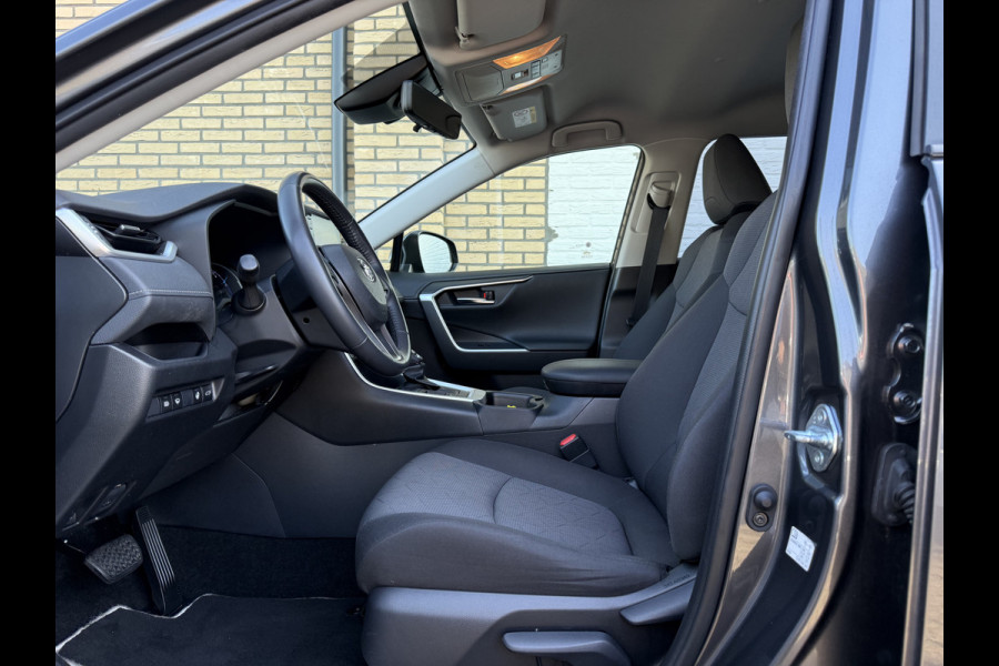 Toyota RAV4 2.5 Hybrid Team D | CarPlay | Navi | Camera | ACC | LED | keyless