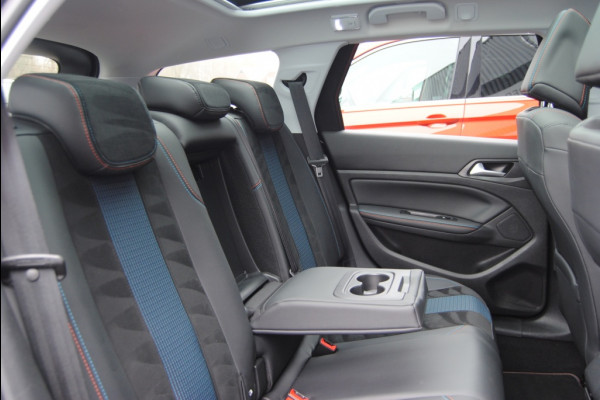 Peugeot 308 SW 1.2 PureTech TechEd.| Apple Carplay | Camera | Pano