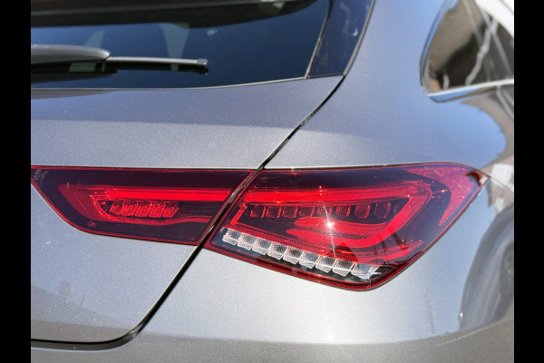 Mercedes-Benz CLA-Klasse Shooting Brake 200 Business Solution AMG | Pano | Ambient Light | LED | Camera | 19 inch