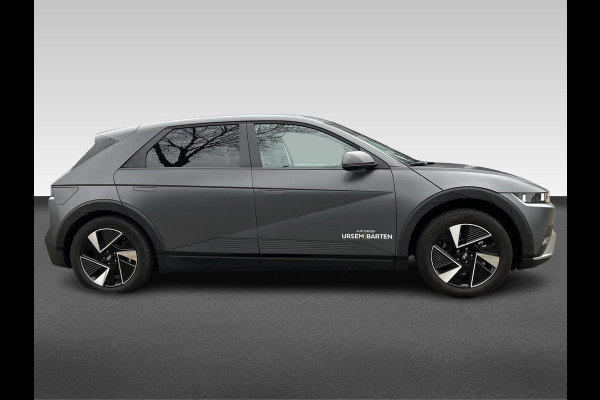 Hyundai IONIQ 5 Connect 84 kWh Elektrische stoelen | Stoel / stuur verwarming | Elektrische achterklep | Highway assist