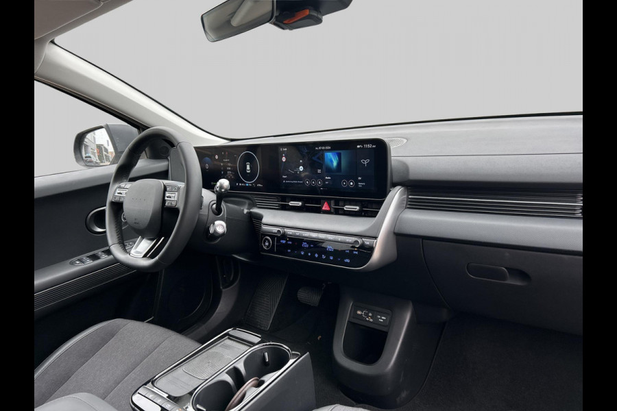 Hyundai IONIQ 5 Connect 84 kWh Elektrische stoelen | Stoel / stuur verwarming | Elektrische achterklep | Highway assist