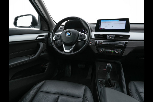 BMW X1 xDrive25e eDrive Edition ( Plug-In ) (INCL-BTW) *LEATHER | FULL-LED | HARMAN/KARDON | CAMERA | HEATED-COMFORTSEATS | NAVI-FULLMAP | ECC | KEYLESS |  PDC | CRUISE | DAB | TOWBAR | HEAD-UP | 17''ALU*