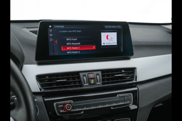 BMW X1 xDrive25e eDrive Edition ( Plug-In ) (INCL-BTW) *LEATHER | FULL-LED | HARMAN/KARDON | CAMERA | HEATED-COMFORTSEATS | NAVI-FULLMAP | ECC | KEYLESS |  PDC | CRUISE | DAB | TOWBAR | HEAD-UP | 17''ALU*