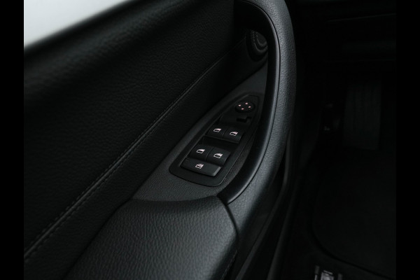 BMW X1 xDrive25e eDrive Edition ( Plug-In ) (INCL-BTW) *LEATHER | FULL-LED | HARMAN/KARDON | CAMERA | HEATED-COMFORTSEATS | NAVI-FULLMAP | ECC | KEYLESS |  PDC | CRUISE | DAB | TOWBAR | HEAD-UP | 17''ALU*