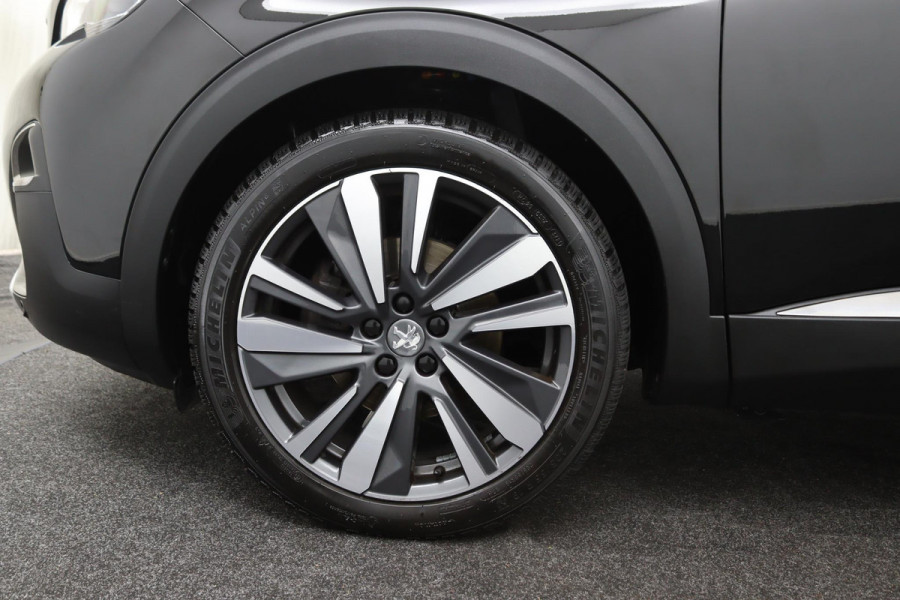 Peugeot 5008 1.2*CARPLAY*CRUISE*NAVI*CAM*7PERS.*HAAK*SPORT STOE