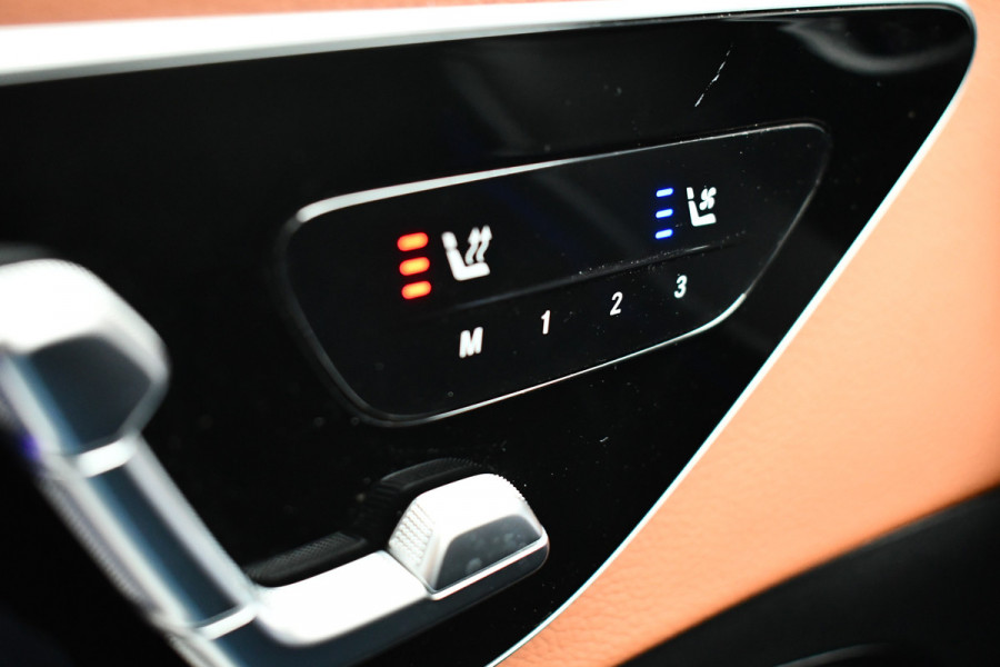 Mercedes-Benz C-Klasse Estate 300 e AMG Line Pano Trekh Distr Memory+Ventilatie HUD 360 Night