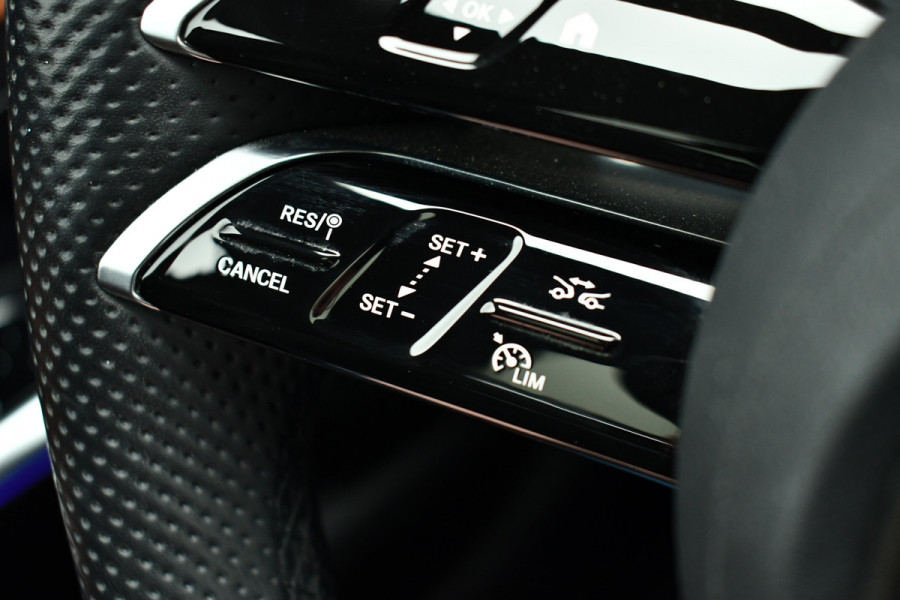 Mercedes-Benz C-Klasse Estate 300 e AMG Line Pano Trekh Distr Memory+Ventilatie HUD 360 Night