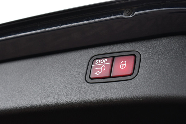 Mercedes-Benz C-Klasse Estate 300 e AMG Line Pano Trekh Distr Memory+Ventilatie HUD 360 Night