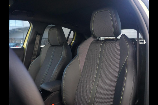 Peugeot 208 1.2 Hybrid 110 e-DCS6 GT | Tot 8 jaar garantie | Vision Pack