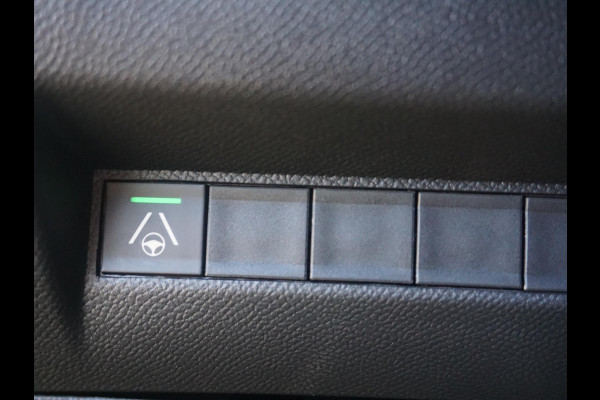 Peugeot 208 1.2 Hybrid 110 e-DCS6 GT | Tot 8 jaar garantie | Vision Pack
