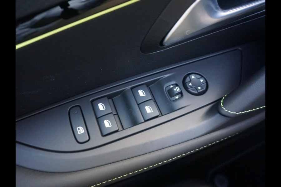 Peugeot 208 1.2 Hybrid 110 e-DCS6 GT | Tot 8 jaar garantie | Vision Pack