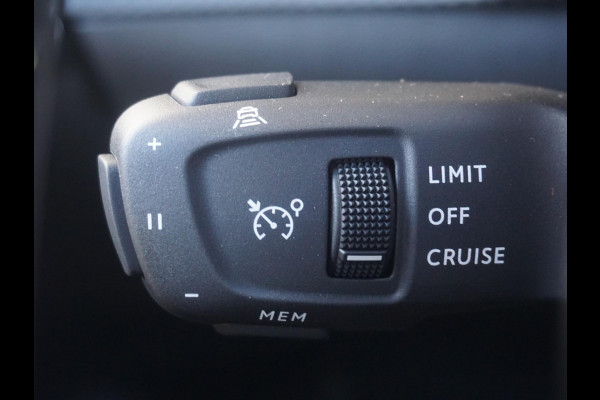 Peugeot 208 1.2 Hybrid 110 e-DCS6 GT | Tot 8 jaar garantie | Vision Pack