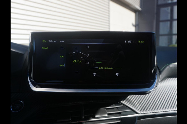 Peugeot 208 1.2 Hybrid 110 e-DCS6 GT | Tot 8 jaar garantie | Vision Pack