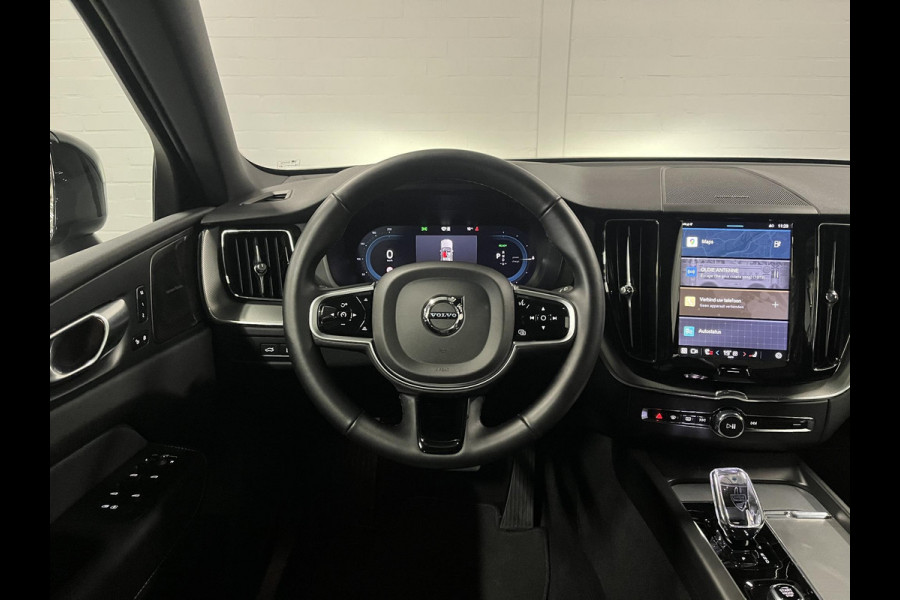 Volvo XC60 2.0 T6 Plug-in hybrid AWD Plus Dark Adapt. Cruise | Open dak | 360 camera | Harman Kardon | Stuur-/stoelverwarming | Memory