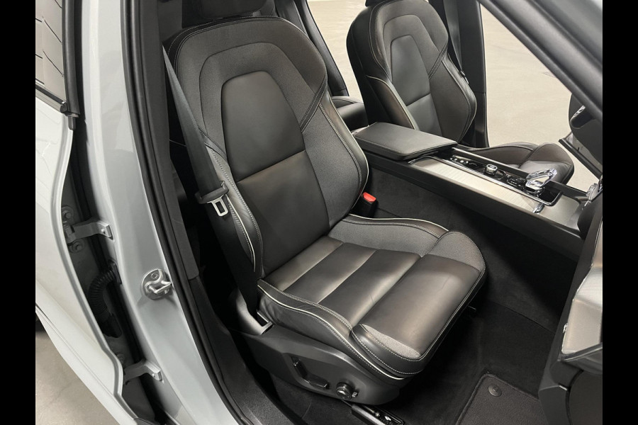 Volvo XC60 2.0 T6 Plug-in hybrid AWD Plus Dark Adapt. Cruise | Open dak | 360 camera | Harman Kardon | Stuur-/stoelverwarming | Memory