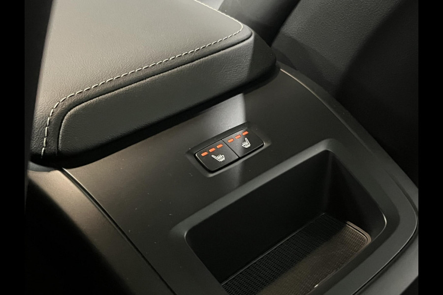 Volvo XC60 2.0 T6 Plug-in hybrid AWD Plus Dark Adapt. Cruise | Open dak | 360 camera | Harman Kardon | Stuur-/stoelverwarming | Memory