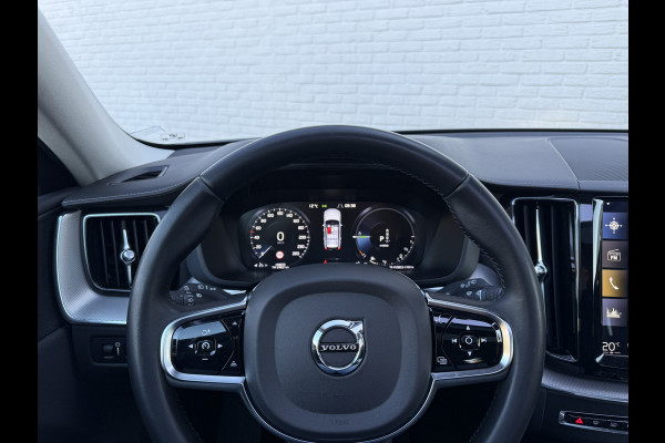 Volvo XC60 2.0 T8 Twin Engine AWD Inscription | Trekhaak | Pano | Leder | Camera | LED | 19 inch