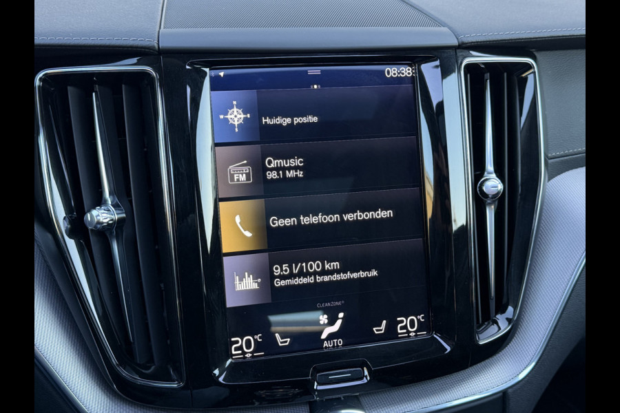Volvo XC60 2.0 T8 Twin Engine AWD Inscription | Trekhaak | Pano | Leder | Camera | LED | 19 inch