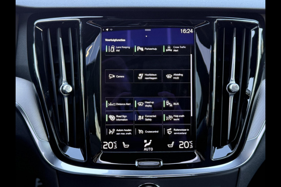 Volvo V60 2.0 T8 Recharge 390PK AWD R-Design |Pano|H/K|360CAM|AutoPilot|Trekhaak