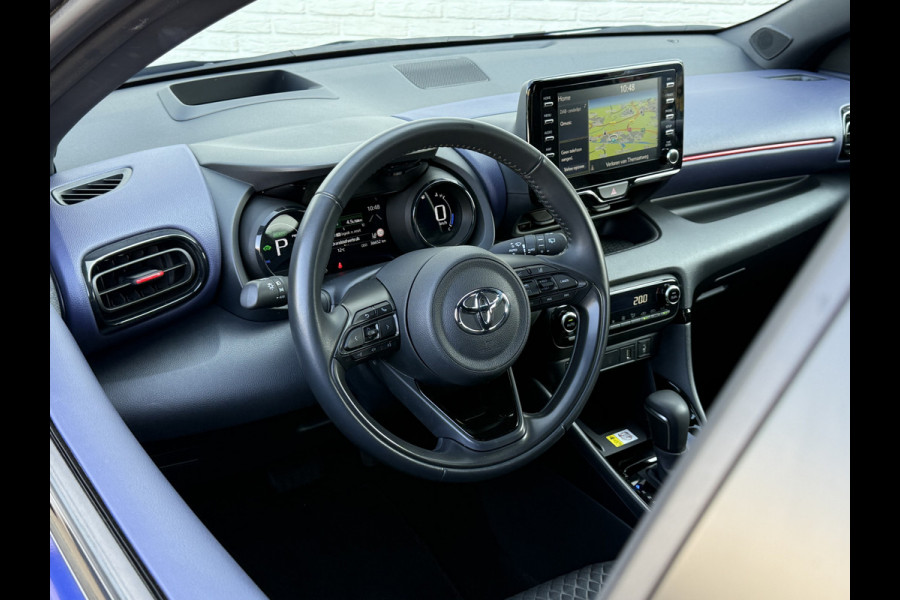 Toyota Yaris 1.5 Hybrid Tokyo Spirit | HUD | ACC | Camera | LED | 17 inch
